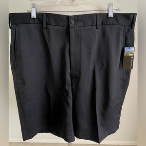 NWT Pebble Beach Men’s Golf Shorts Black Size 38 MSRP$60